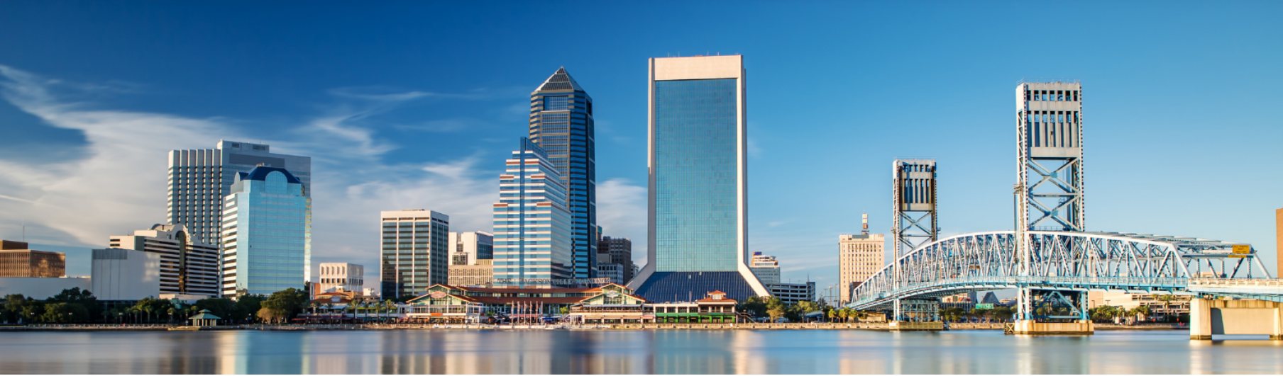 Jacksonville, Florida skyline along the St. Johns River.